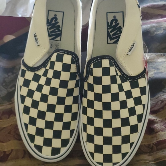 HOST PICK  Dec 18 Vans black white checkerboard slip on sneakers - Picture 3 of 4